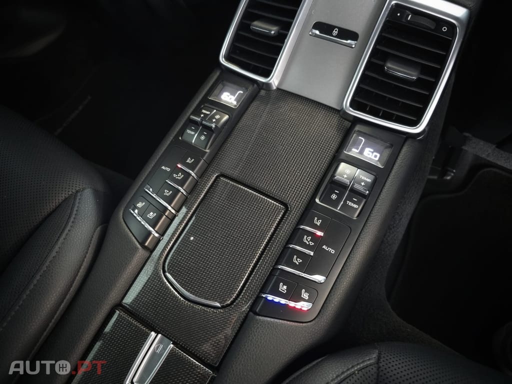 Porsche Panamera Diesel Platinum Edition