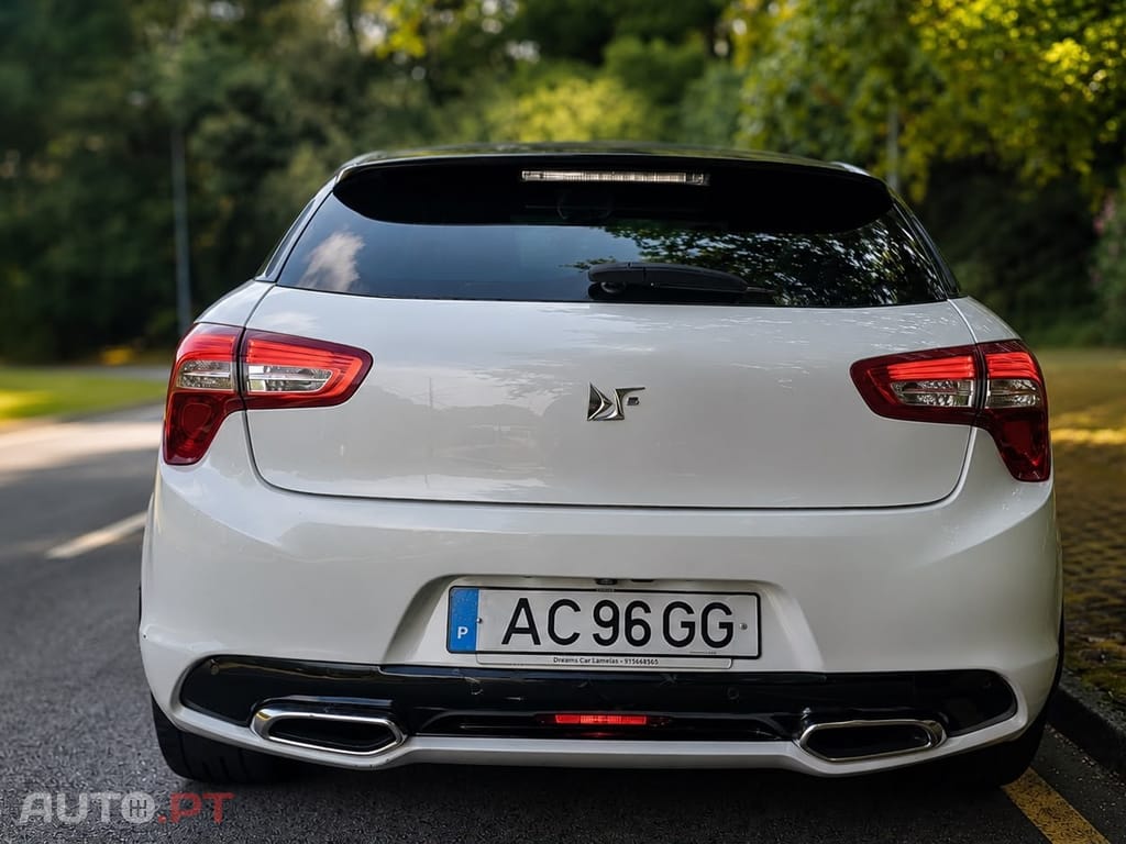 DS DS5 2.0 Hybrid4 Sport Chic