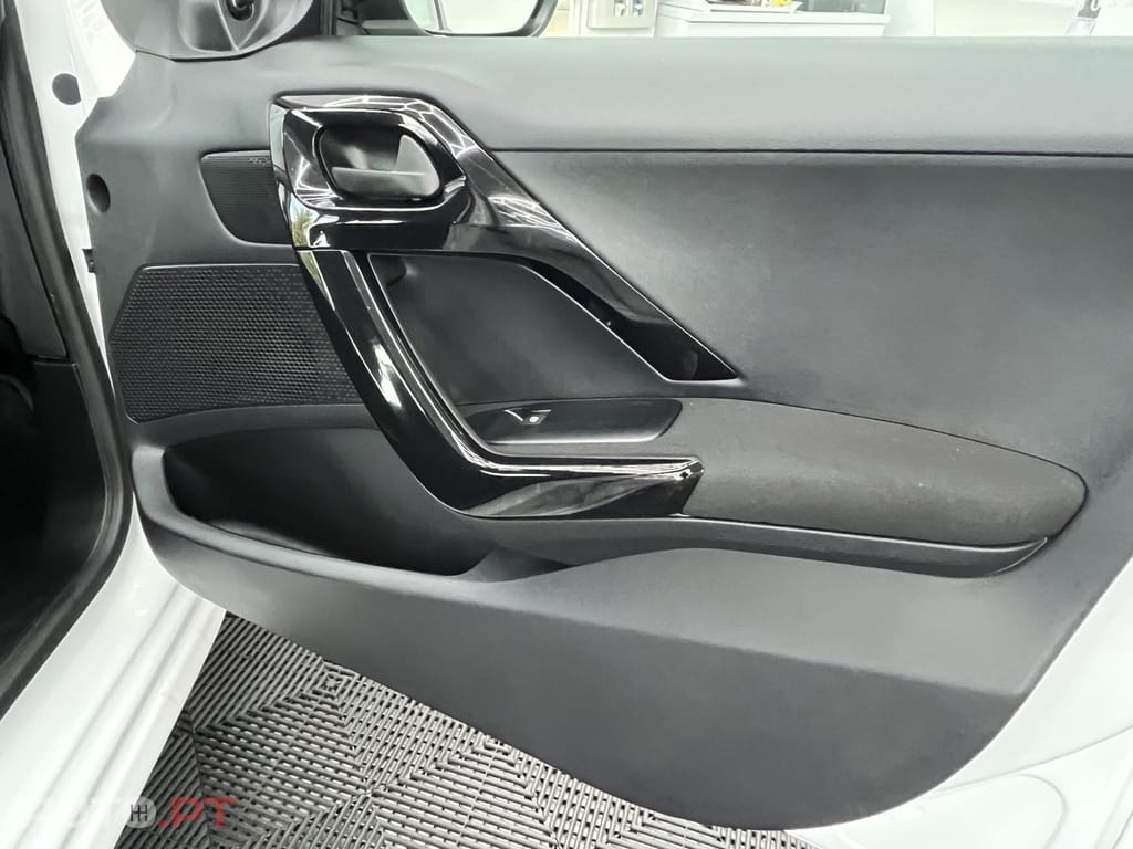 Peugeot 208 1.6 BlueHDi Active