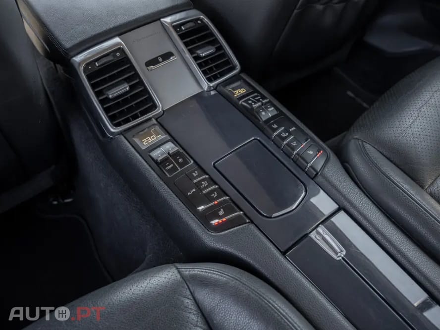 Porsche Panamera S Hybrid