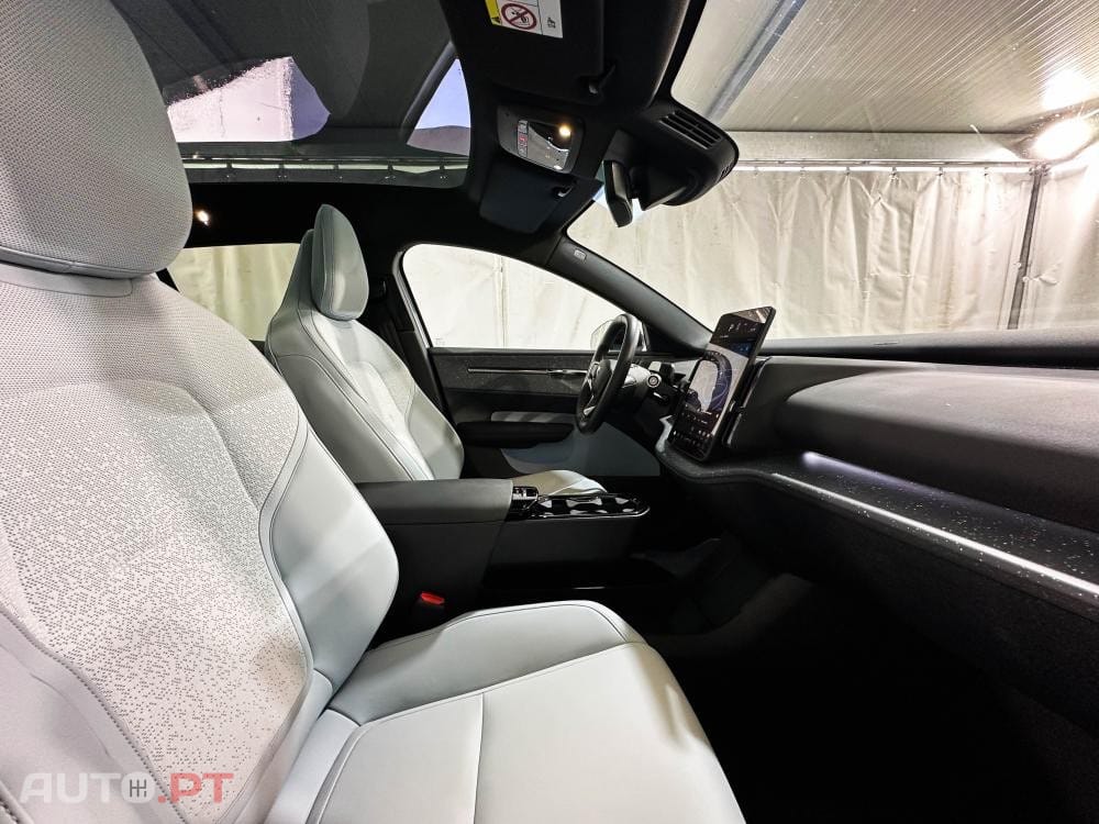 Volvo EX30 Twin Motor Performance AWD Plus