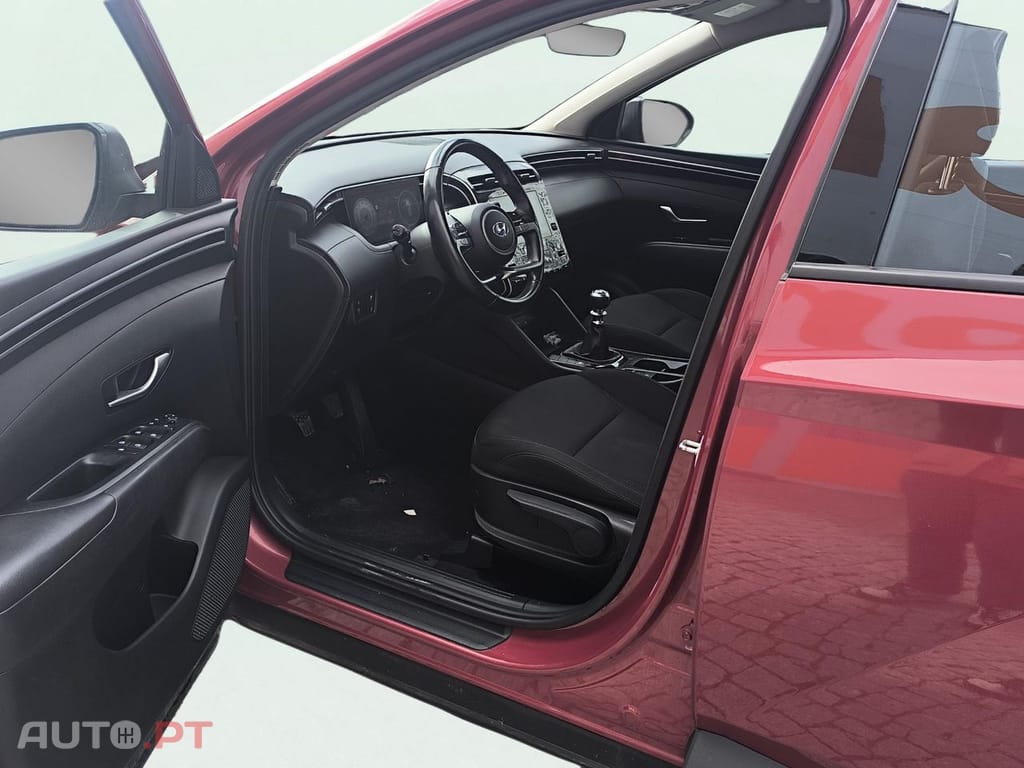 Hyundai Tucson 1.6 T-GDI PREMIUM