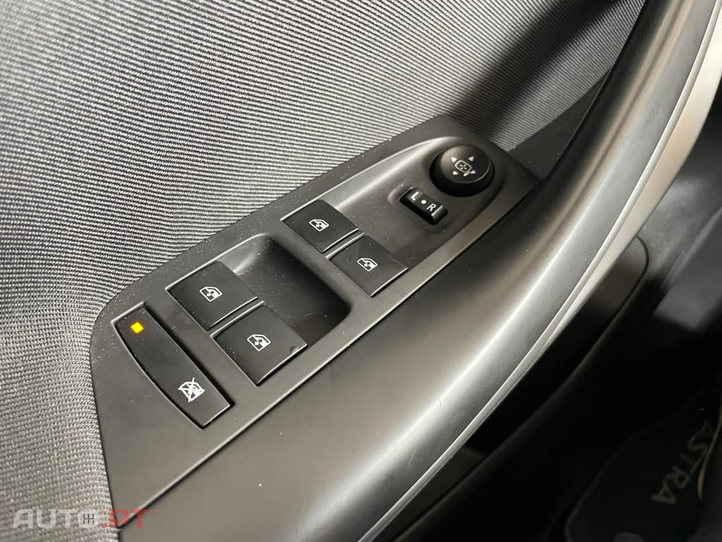 Opel Astra 1.6 CDTI Edition S/S