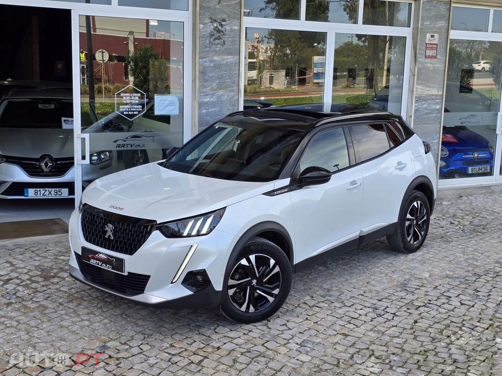 Peugeot 2008 1.2 PureTech GT Line EAT8