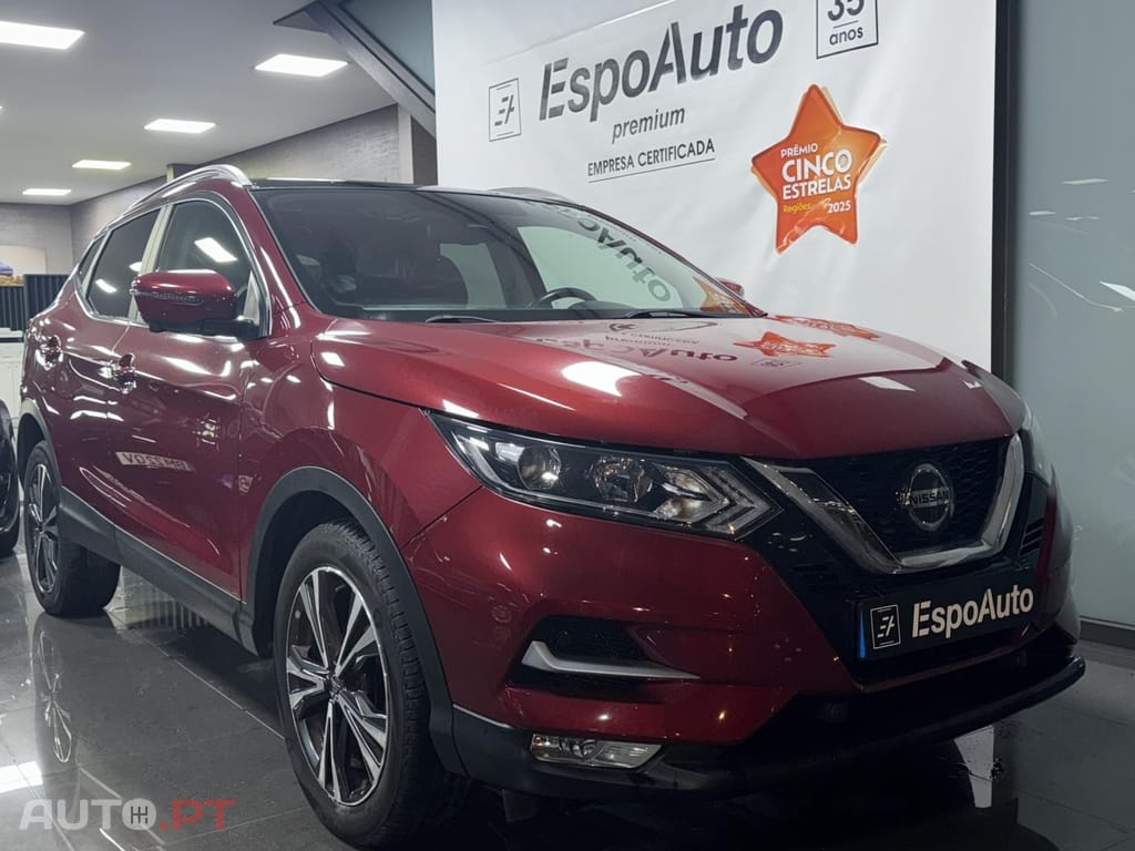 Nissan Qashqai 1.5 dCi N-Connecta J18