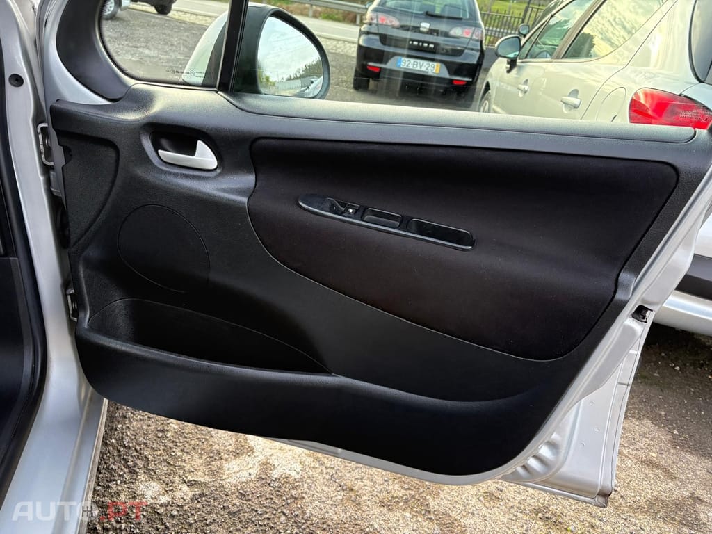 Peugeot 207 1.4 16V WIP Nav