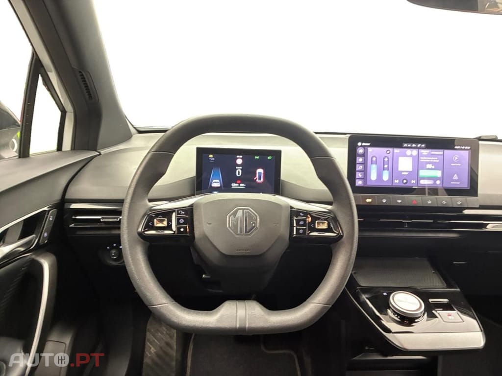 MG MG4 EV Standard 2WD