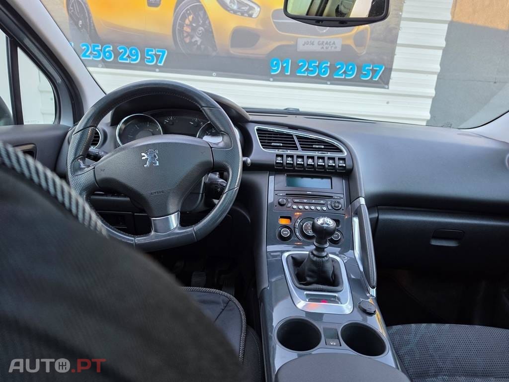 Peugeot 3008 1.6 HDi Executive