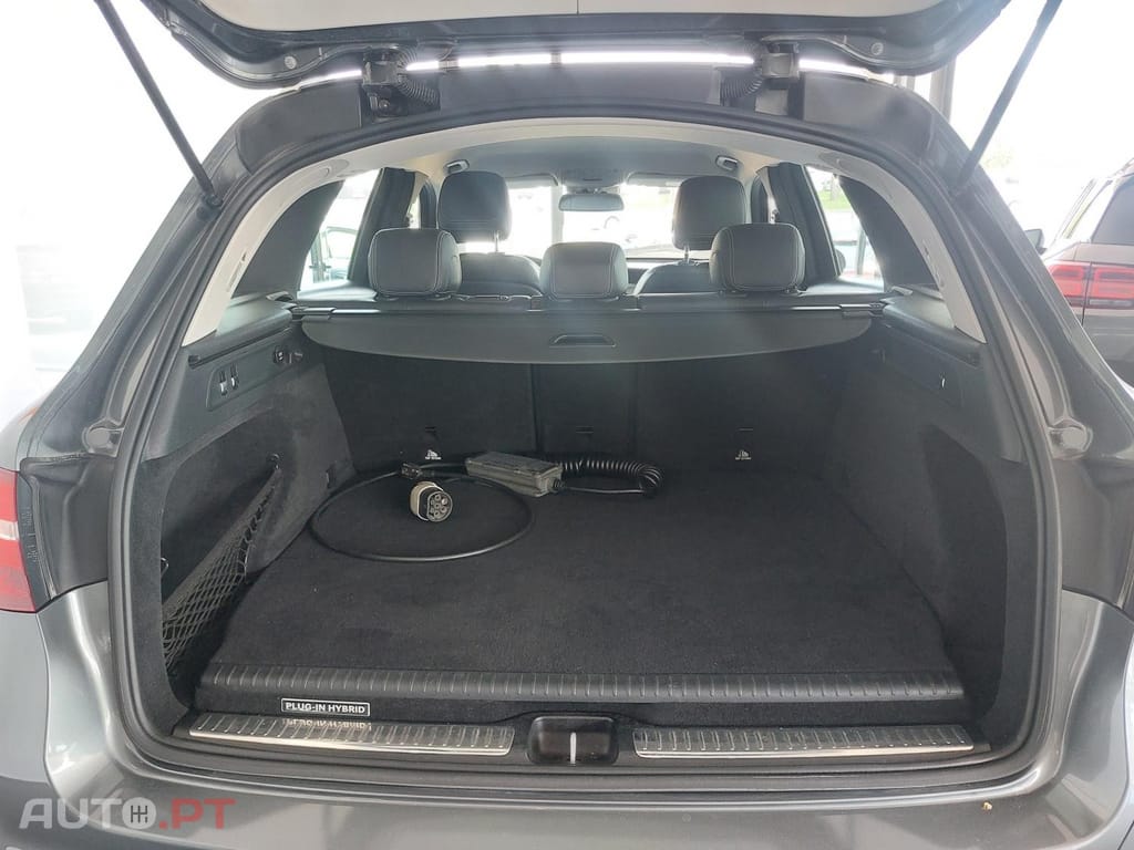 Mercedes-Benz GLC 350 e AMG Line 4-Matic