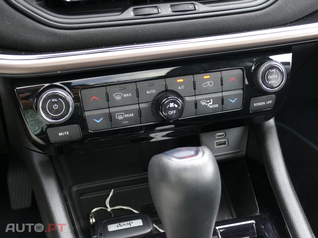 Jeep Compass 1.3 TG 4Xe Trailhawk