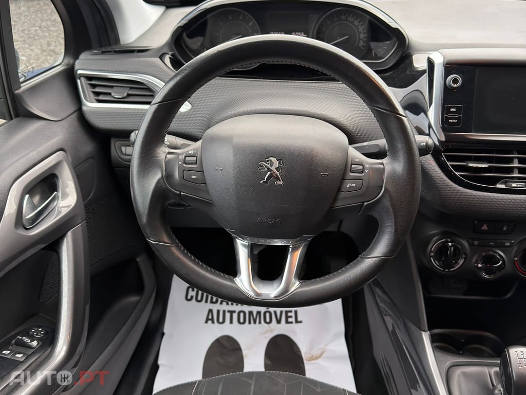 Peugeot 2008 1.2 PureTech Active