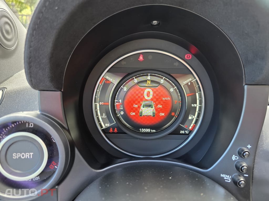 Abarth 695 1.4 T-Jet MTA