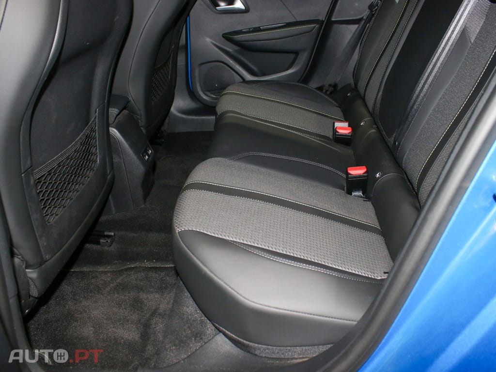 Peugeot 208 1.2 PureTech GT