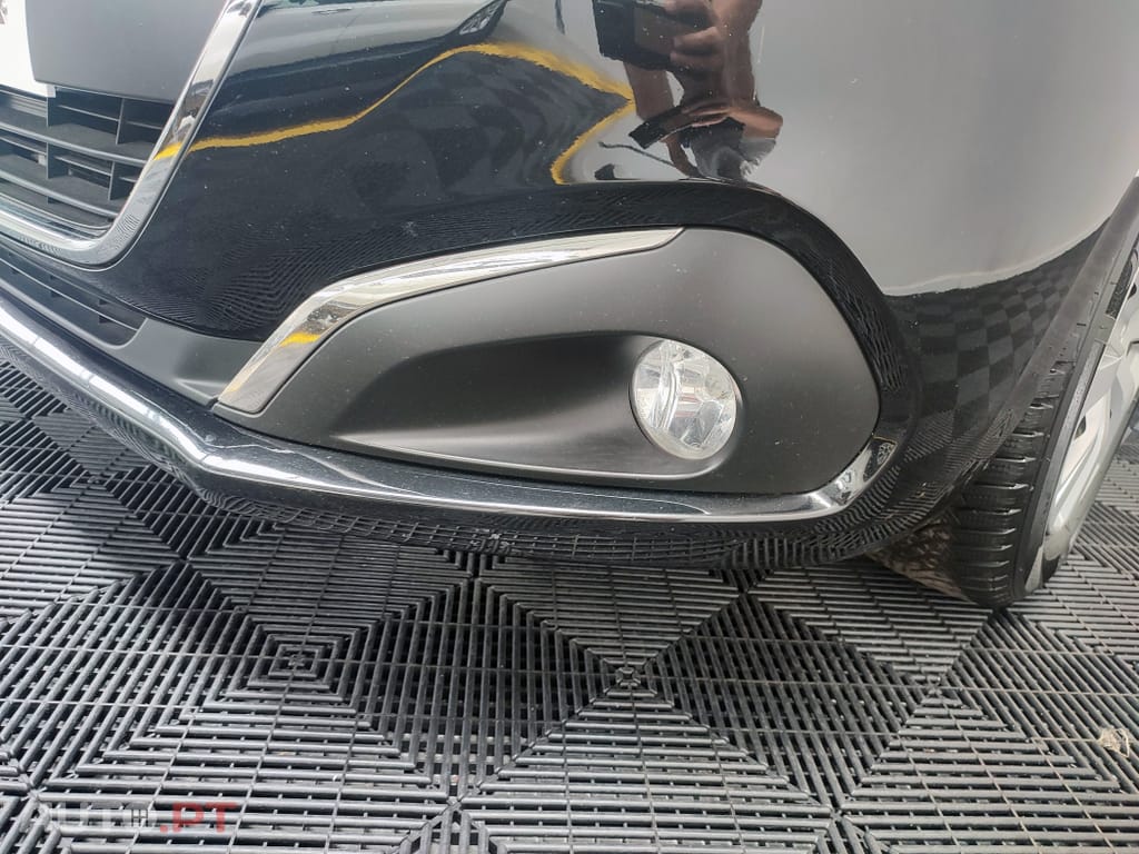 Peugeot 208 ACTIVE