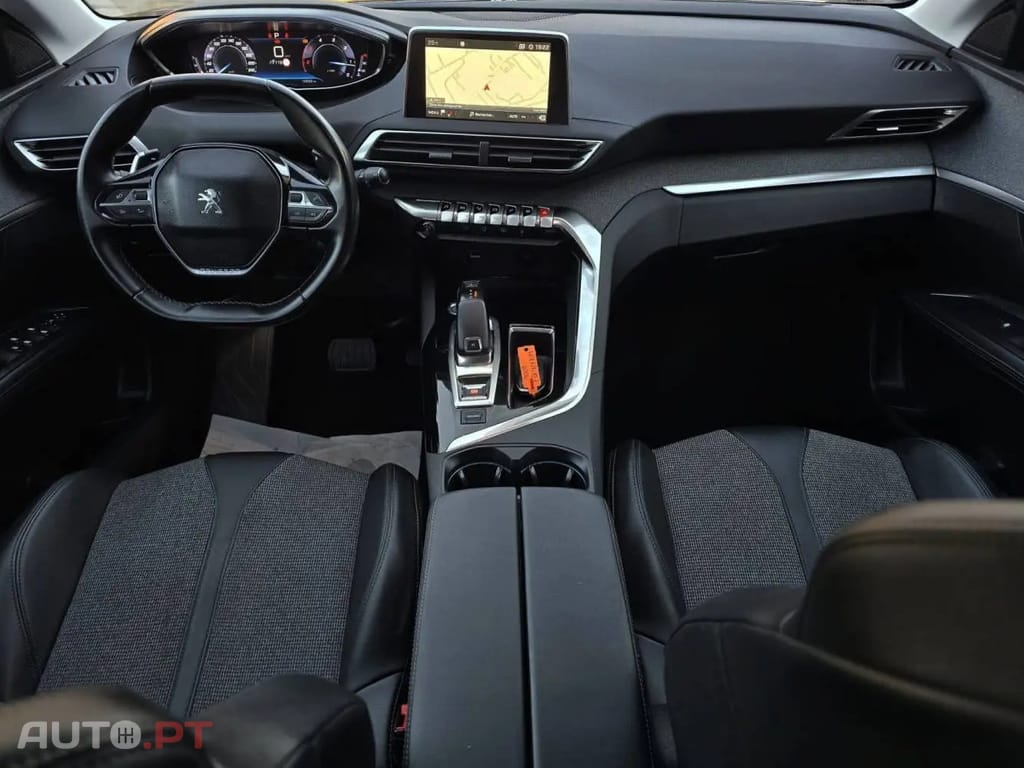 Peugeot 3008 1.5 BlueHDi 130 STOP & START (EAT8) ACTIVE BUSINESS PACK
