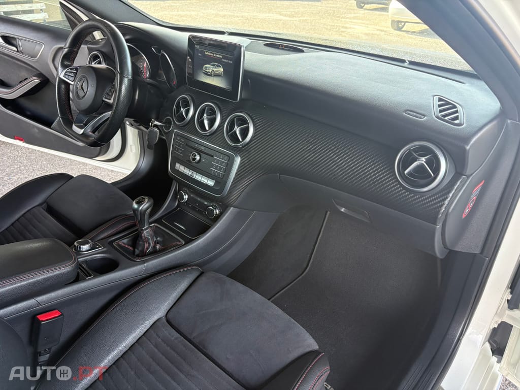 Mercedes-Benz A 180 d AMG Line