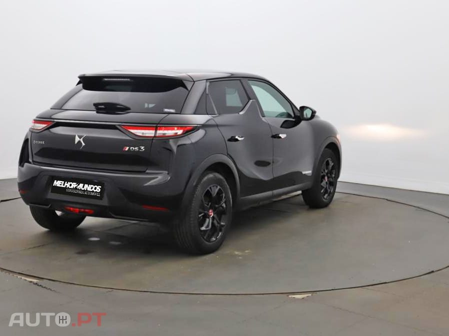 DS DS3 Crossback E-Tense Performance Line