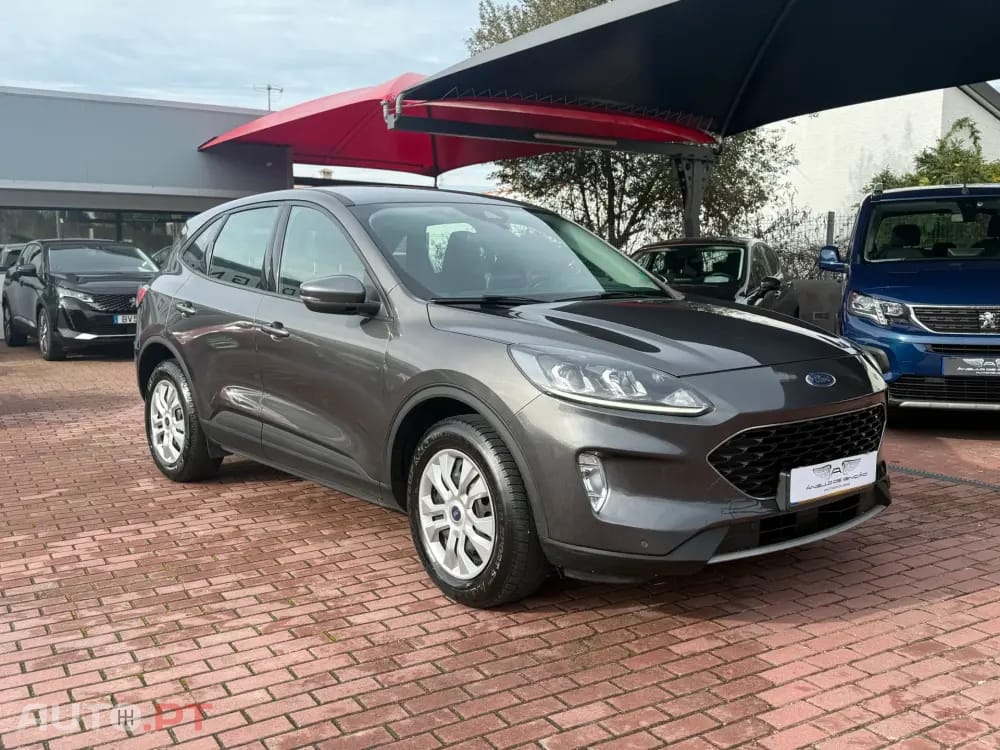 Ford Kuga 1.5 TDCi EcoBlue Titanium Aut.