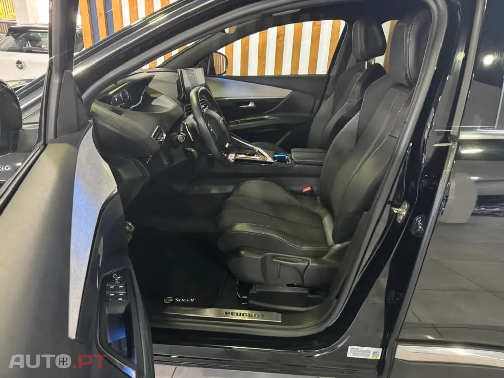 Peugeot 3008 1.6 Hybrid GT Pack e-EAT8