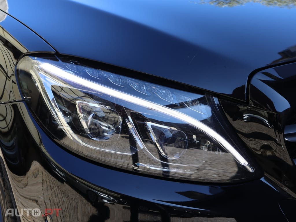 Mercedes-Benz C 220 d Station 9G-TRONIC AMG Line