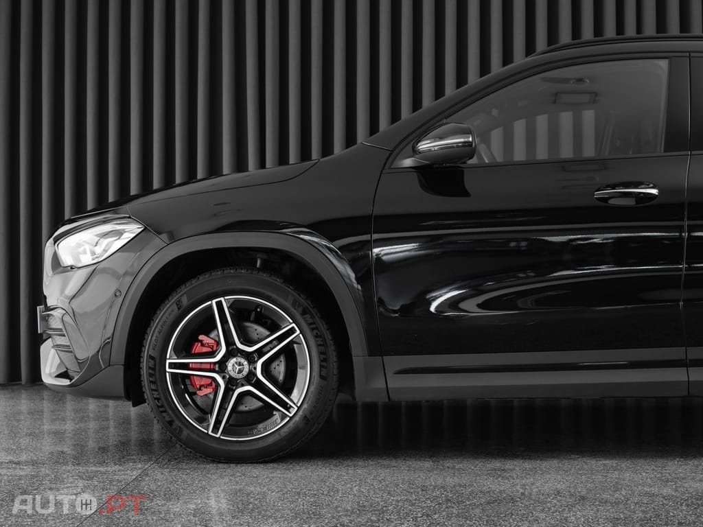 Mercedes-Benz GLA 250 e 8G-DCT AMG Line