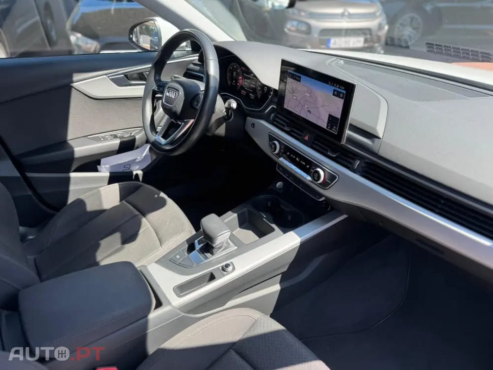 Audi A4 2.0 TDI multitronic Business Line
