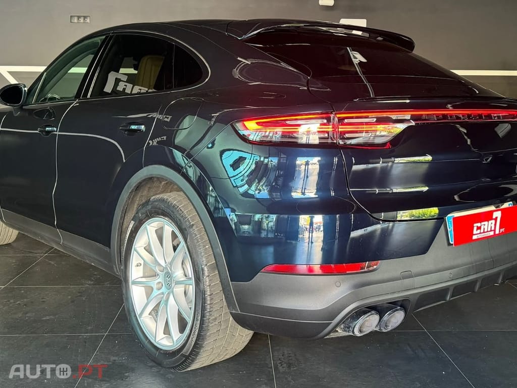 Porsche Cayenne E-Hybrid Tiptronic S