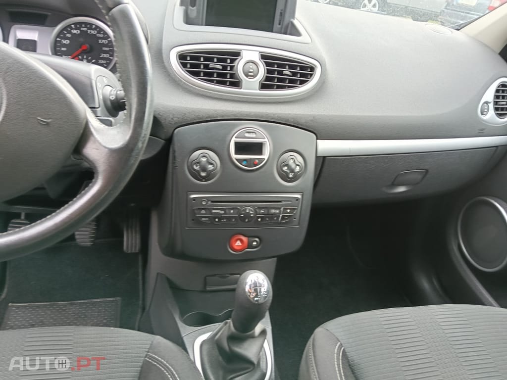 Renault Clio 1.2 TCE Dynamique S