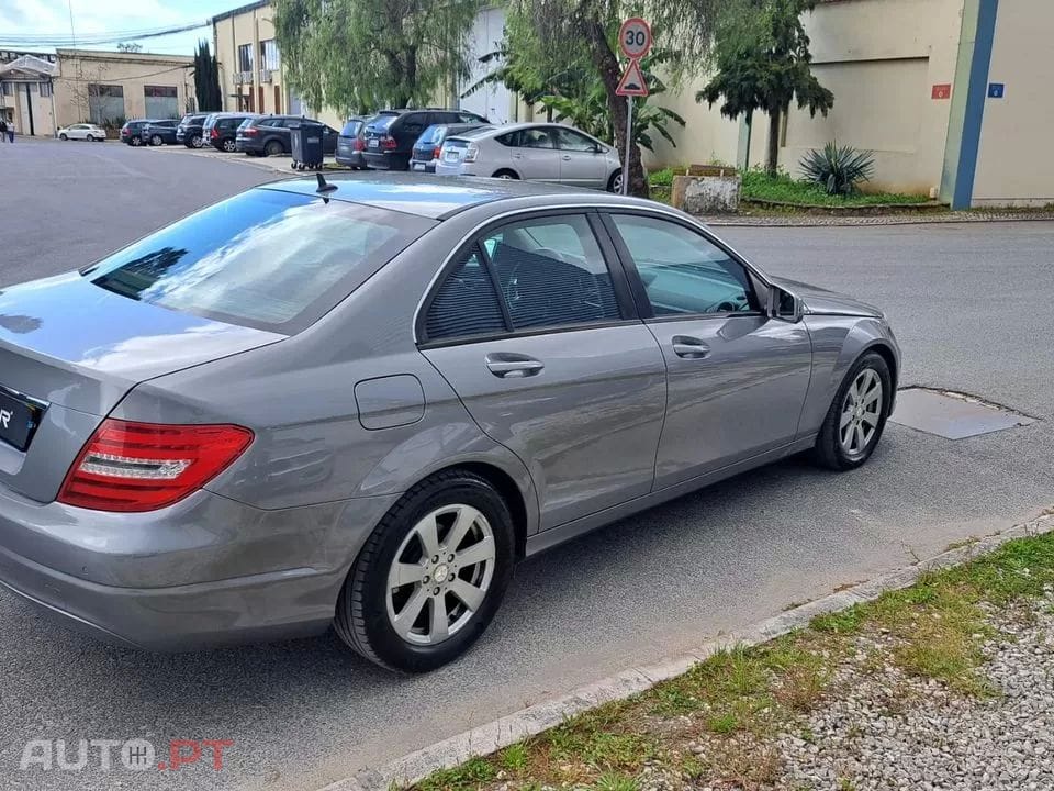 Mercedes-Benz C 180 CDi Elegance BlueEfficiency