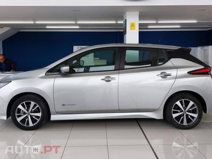 Nissan Leaf N-Connecta