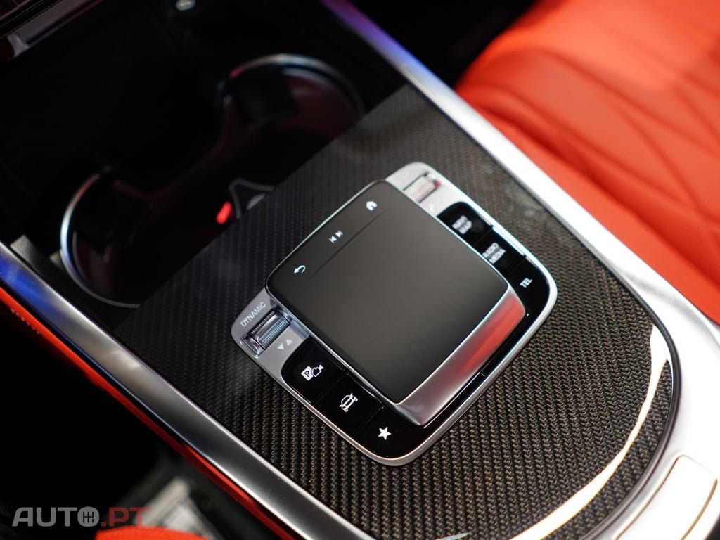 Mercedes-Benz G 65 AMG  PROD25 VOLL CARBON 