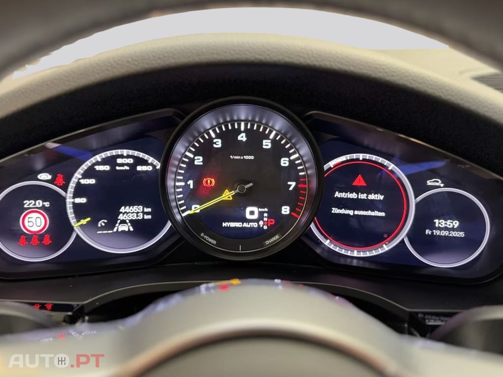 Porsche Cayenne S E-Hybrid V6 I.V.A DEDUTIVEL 