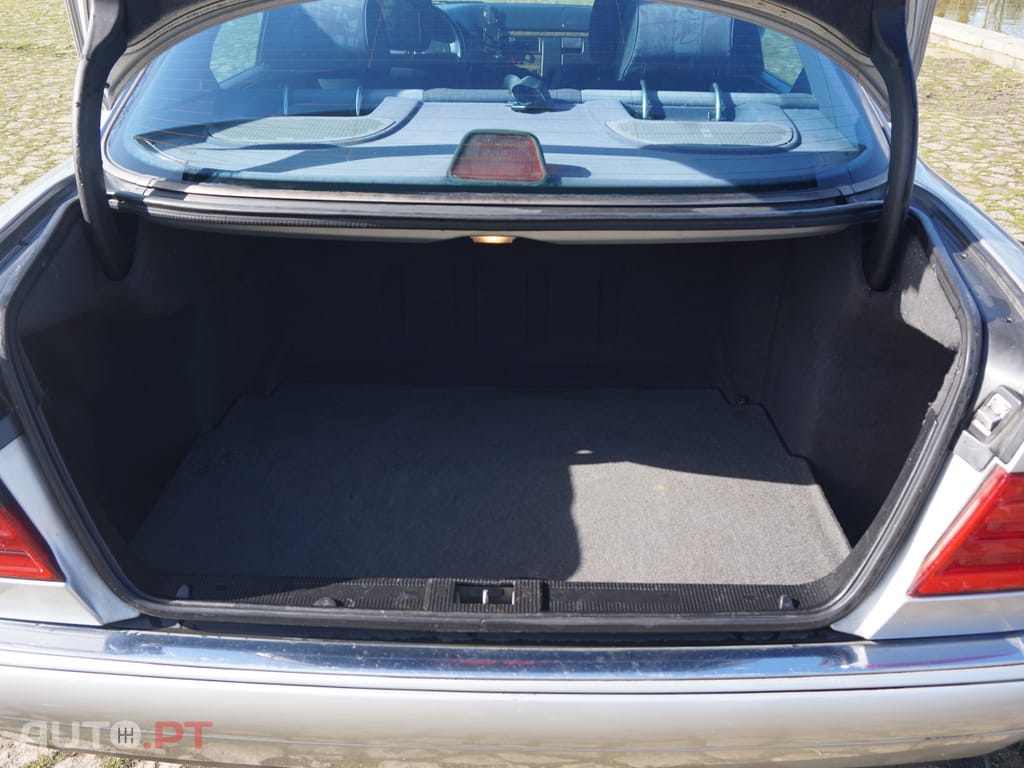 Mercedes-Benz E 290 Avantgarde