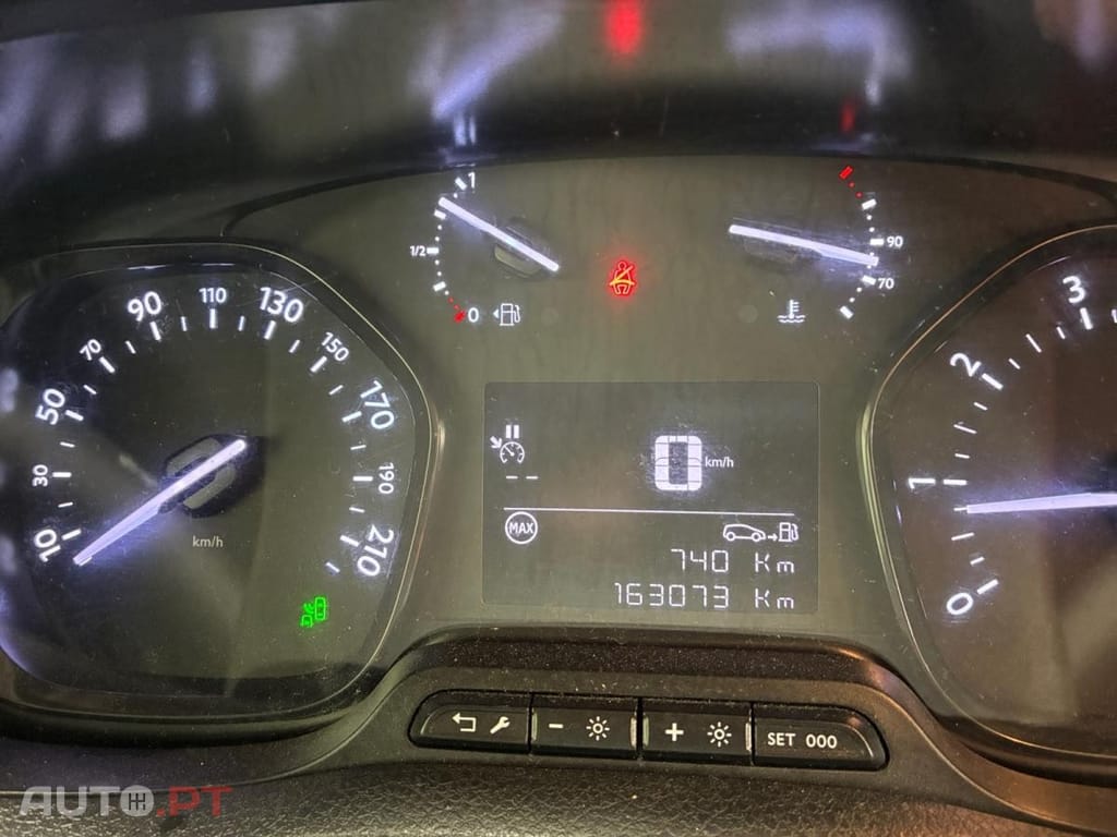Peugeot Expert 2.0 BlueHDi Long Asphalt