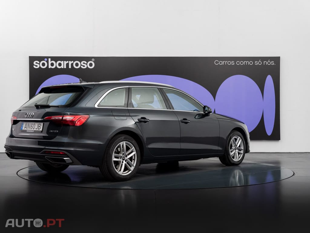 Audi A4 Avant 30 TDI S tronic