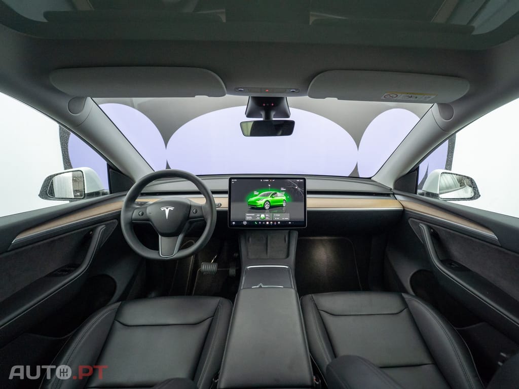 Tesla Model Y Long Range Tração Integral