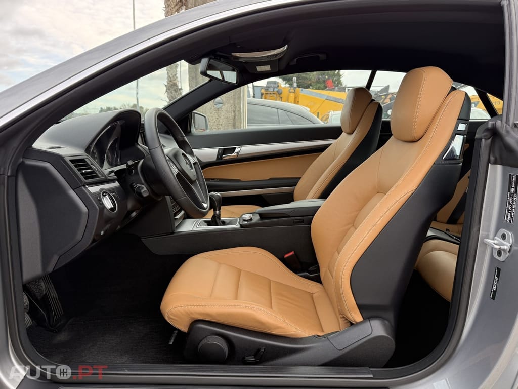 Mercedes-Benz E 220 CDi Avantgarde BlueEfficiency