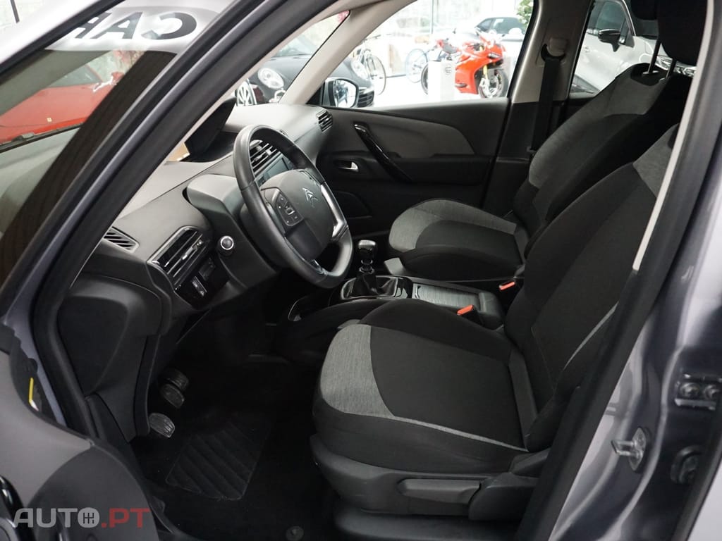 Citroen Grand C4 SpaceTourer 1.2 PureTech Shine