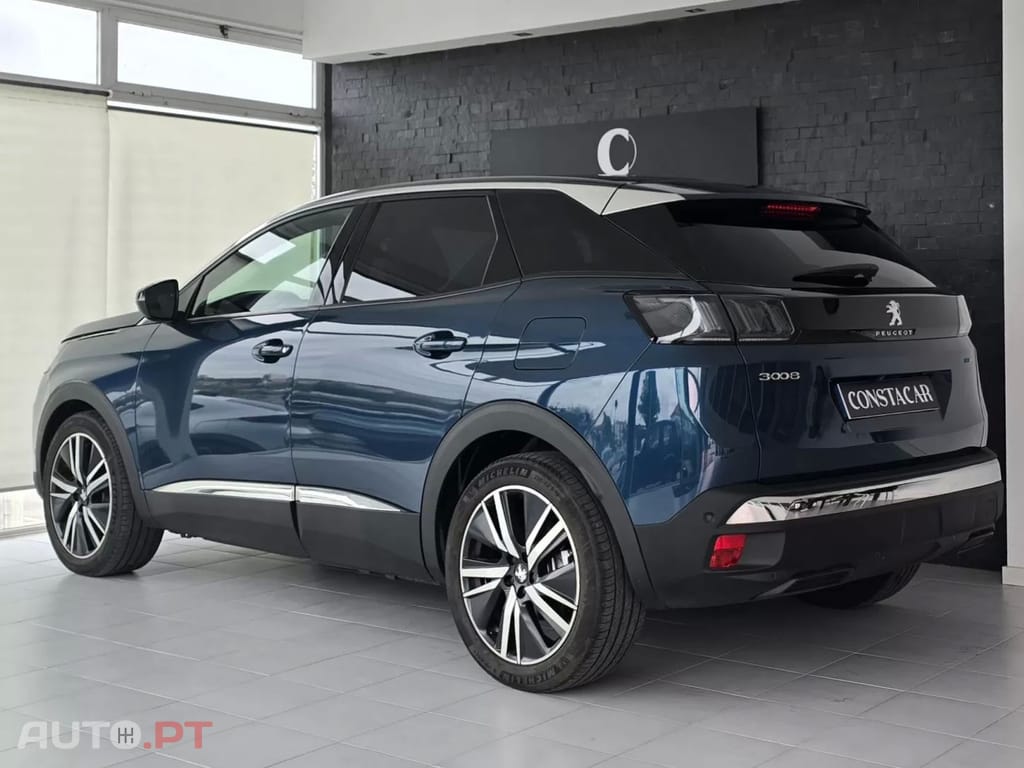 Peugeot 3008 1.6 Hybrid Allure Pack e-EAT8 — fotografia 15