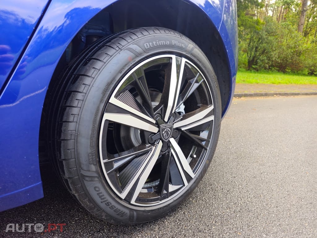 Peugeot 308 Blue-HDi Business