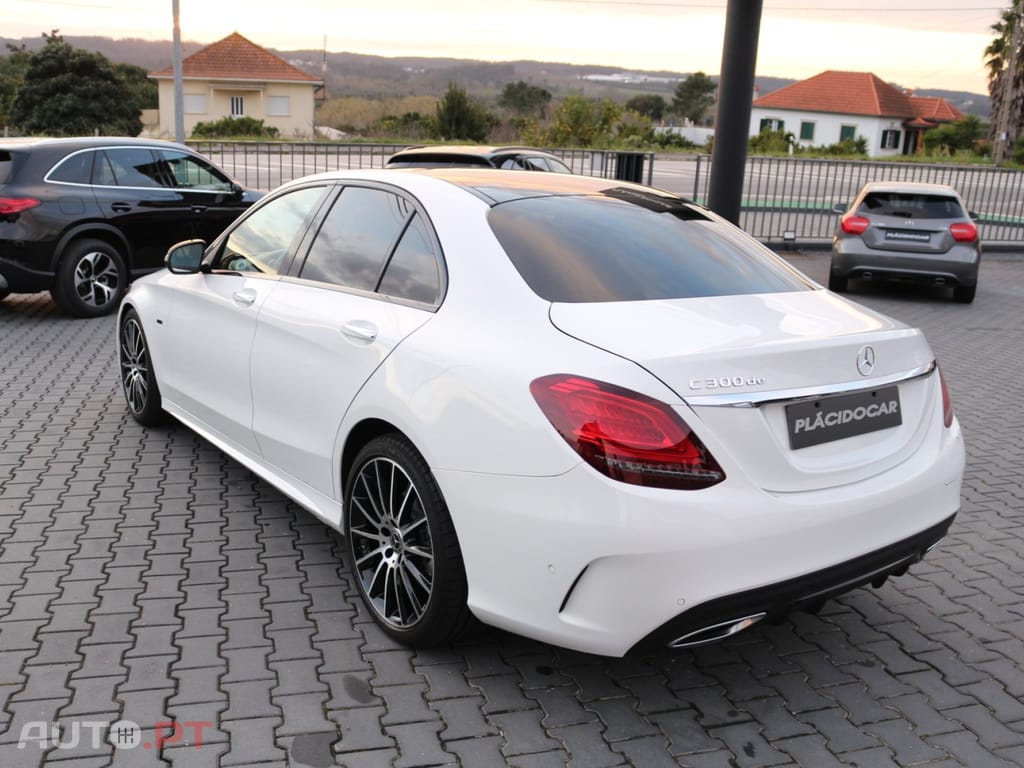 Mercedes-Benz C 300 de AMG Line