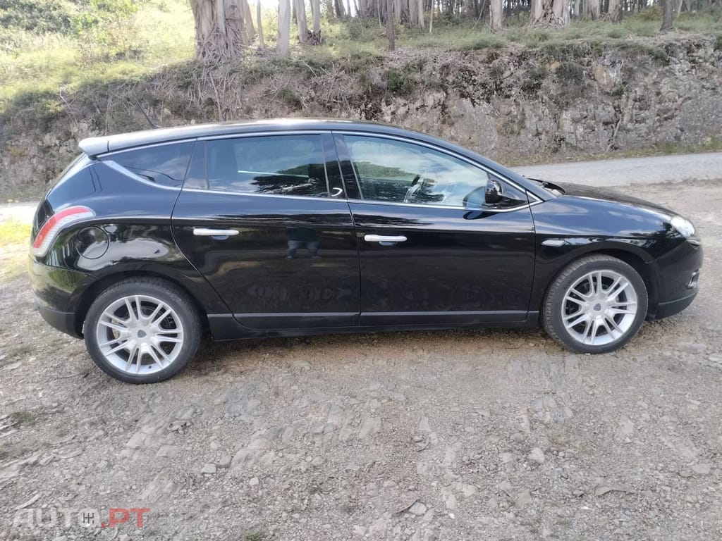 Lancia Delta 1.6 M-Jet Oro