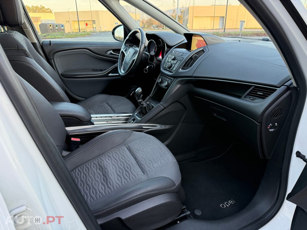 Opel Zafira 2.0 CDTI Cosmo S/S