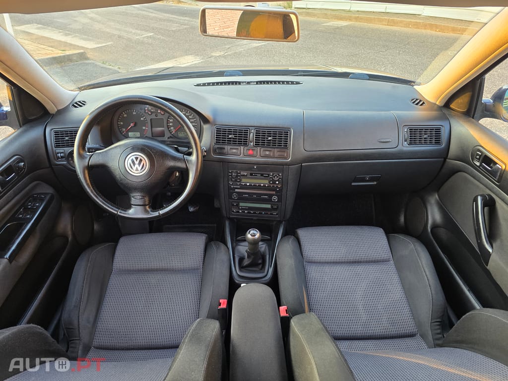 Volkswagen Golf 1.9 TDI Highline 130CV