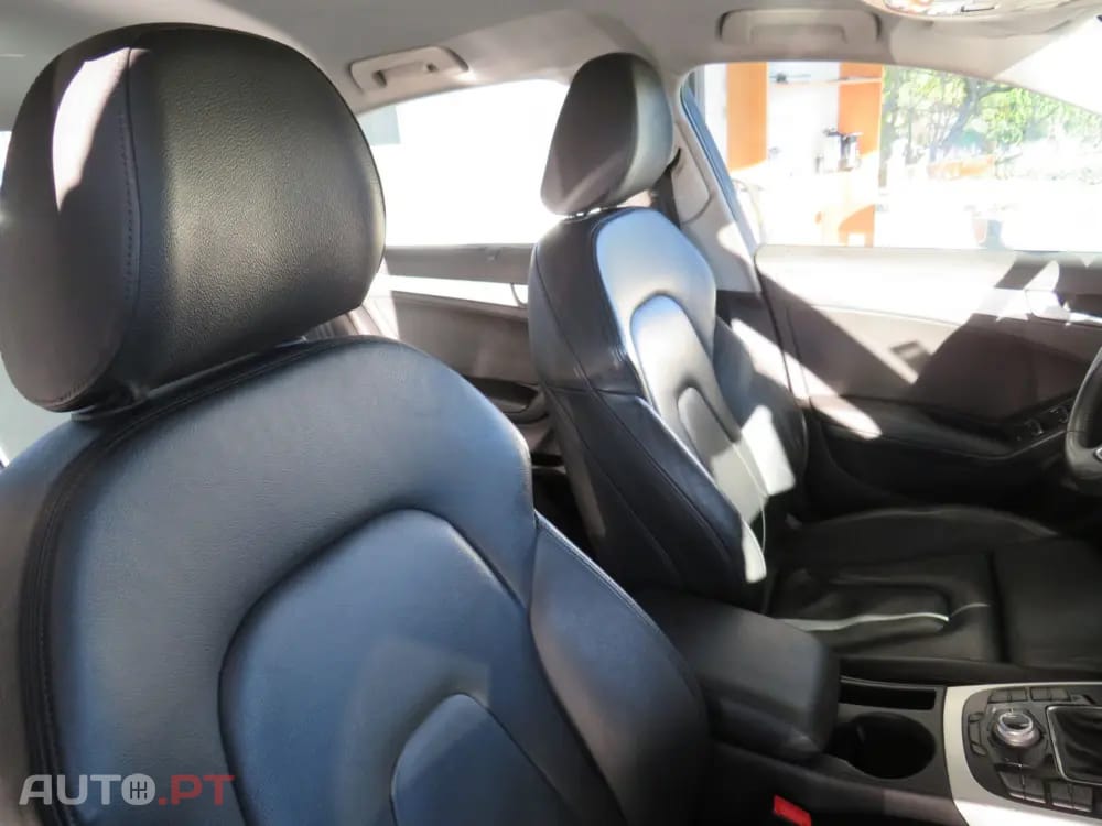 Audi A4 2.0 TDI SPORT