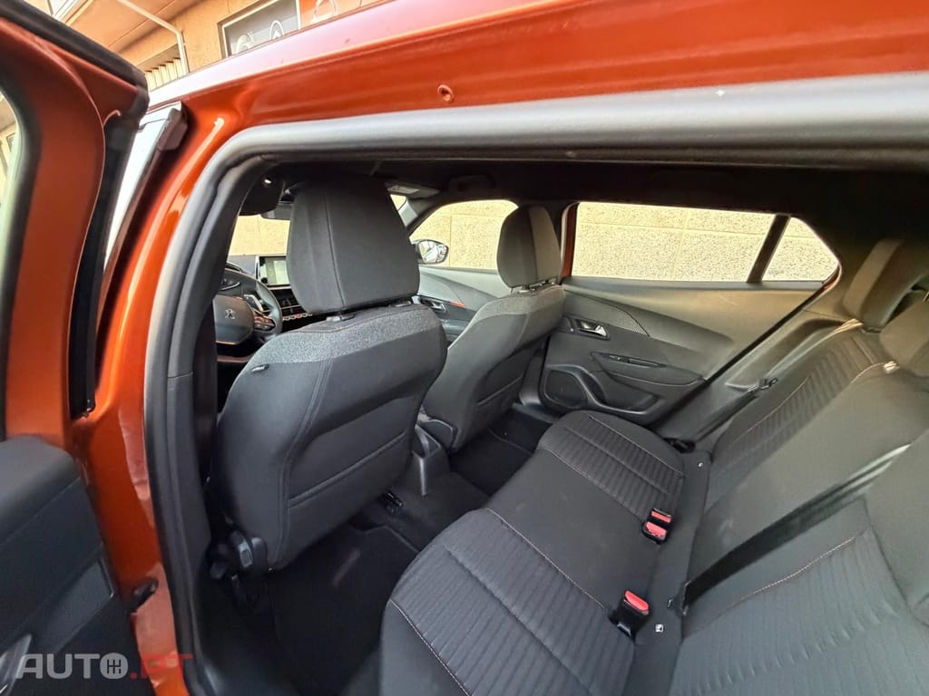 Peugeot 2008 1.5 BlueHDi GT Line EAT8