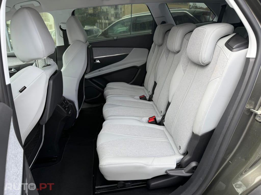 Peugeot 5008 1.5 BlueHDi Allure