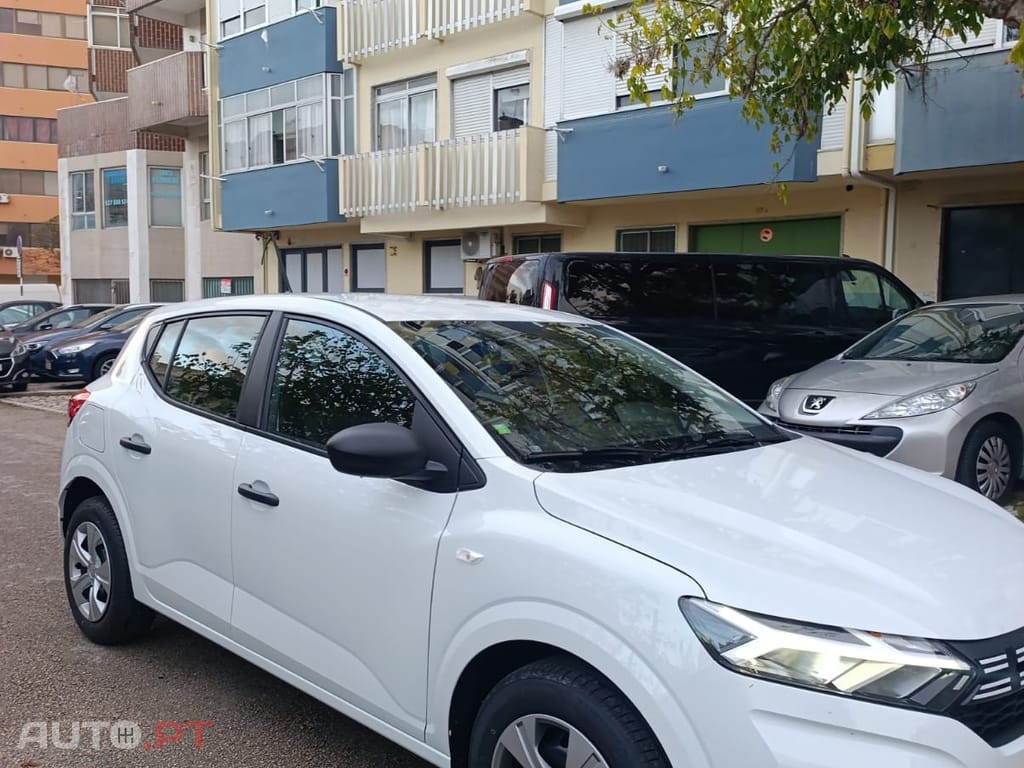 Dacia Sandero ESSNETIAL ECO 100 BI-FUEL