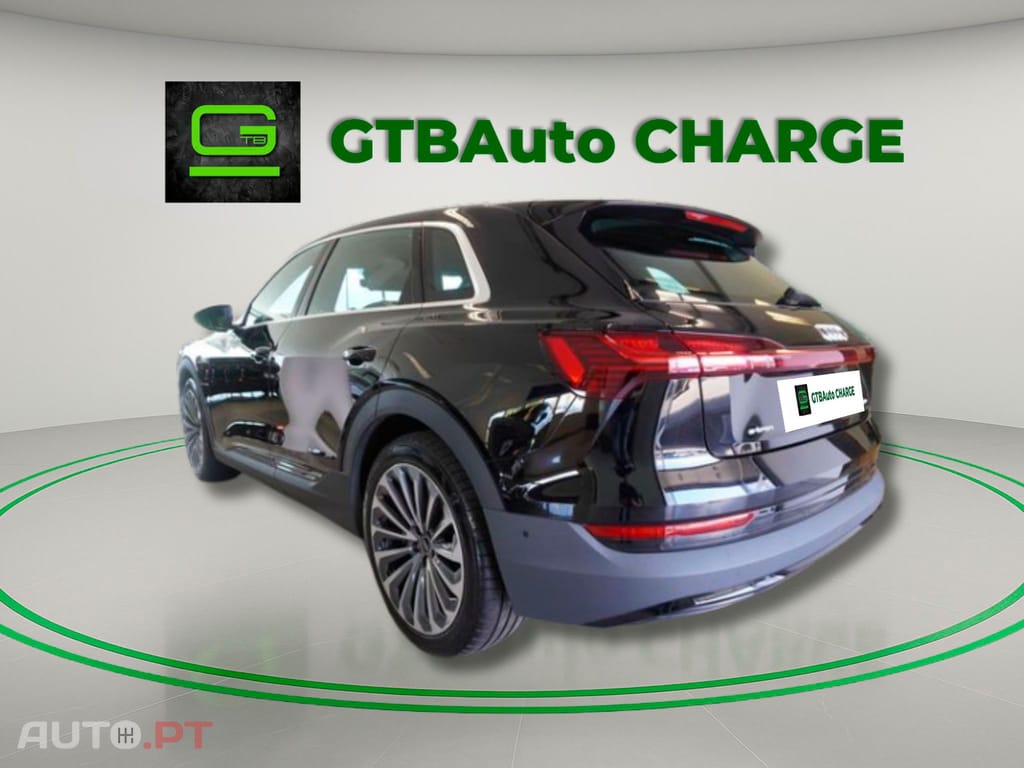 Audi E-Tron I.V.A DEDUTÍVEL 55 Quattro