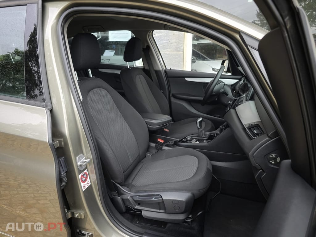 BMW 216 d Advantage